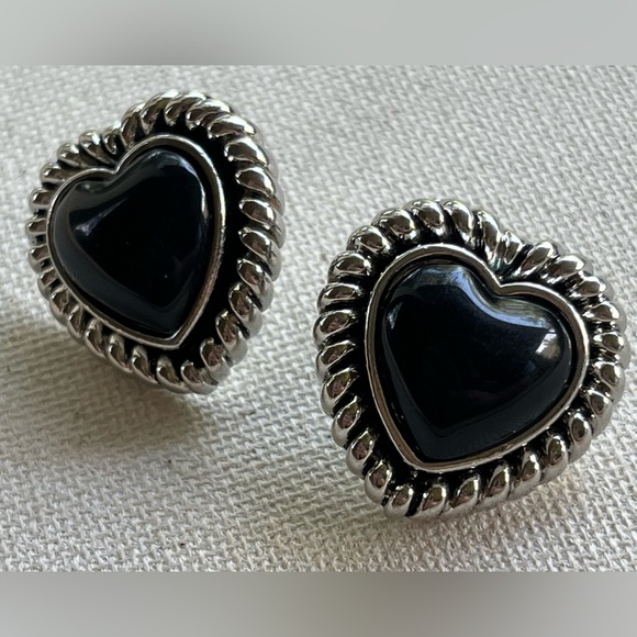 Vintage-Inspired Black Heart Stud Earrings – Silver Tone - Picture 2 of 4